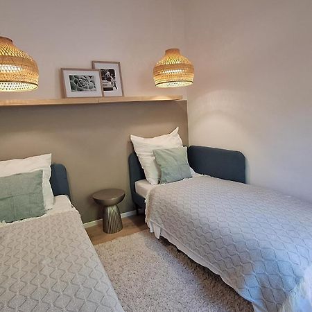 Ferienwohnung Mit 180° Meerblick Dobreć Kültér fotó