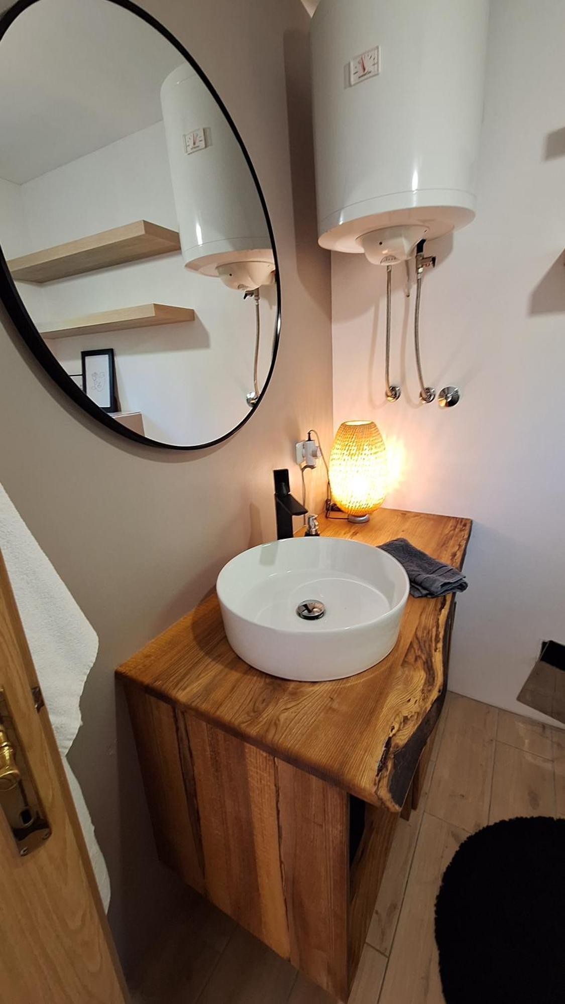 Ferienwohnung Mit 180° Meerblick Dobreć Kültér fotó